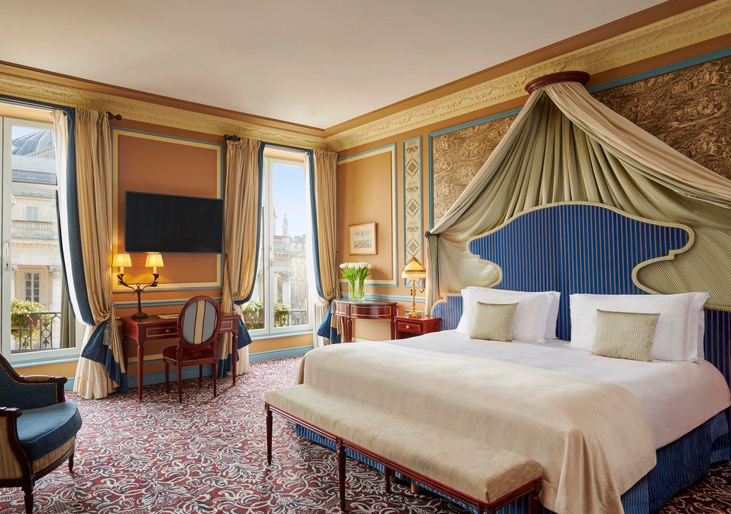 room_title_xwag