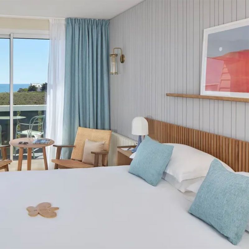 Standard Ocean View