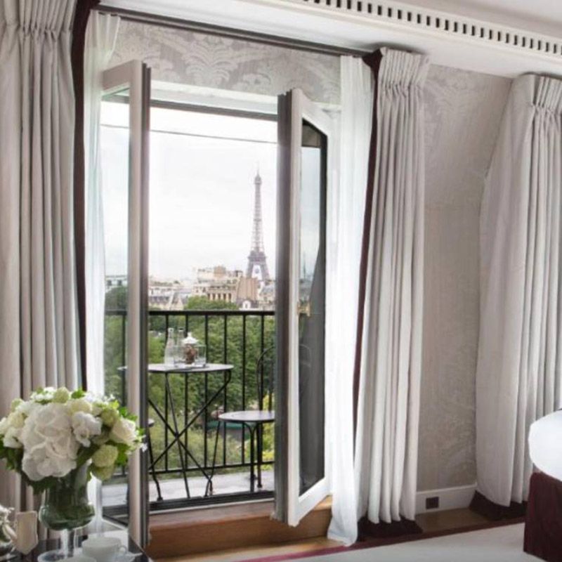Eiffel Junior Suite